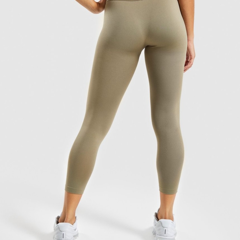 New Gymshark Fitness Fit Leggings Washed Khaki - Picture 2 of 8